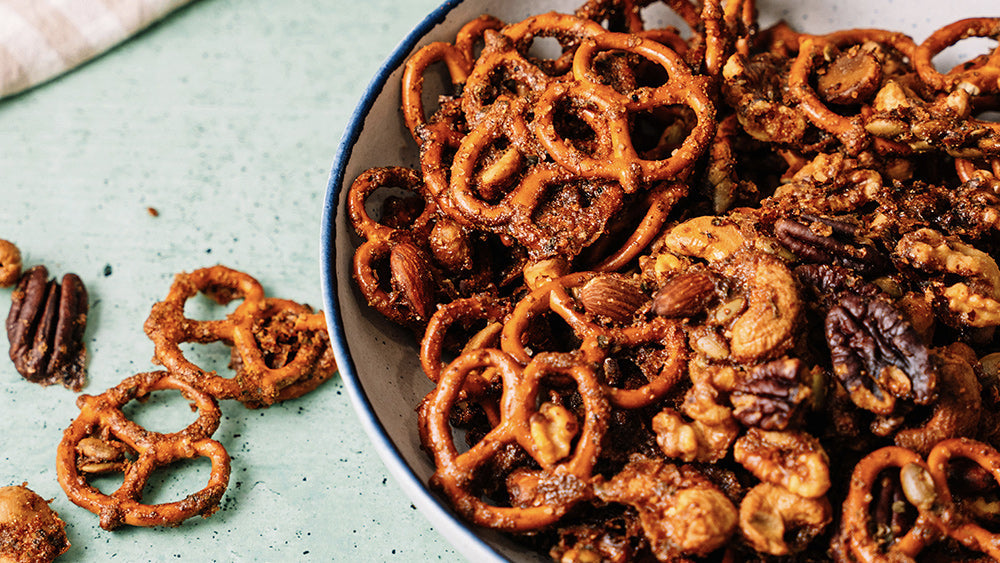 20250211232550-pretzel-nut-